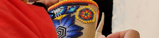 Decora tu Hogar con Arte Wixárika: Un Toque de Color y Cultura Huichol